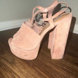 Steve Madden LOURDES block heel size 8
